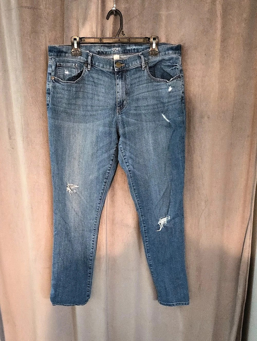 LOFT Girlfriend Distressed Blue Jeans Size 12